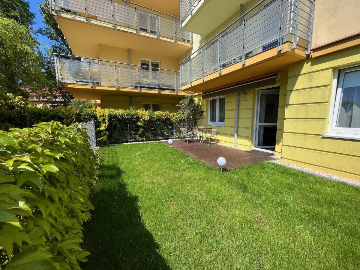 Apartament Z Garazem I Ogrodem Kołobrzeg Εξωτερικό φωτογραφία